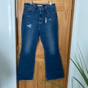 Women jeans, size 32, Levi’s, NWT.